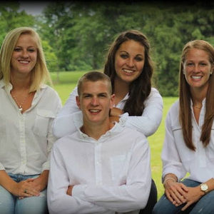 Meet your Posher, Connie